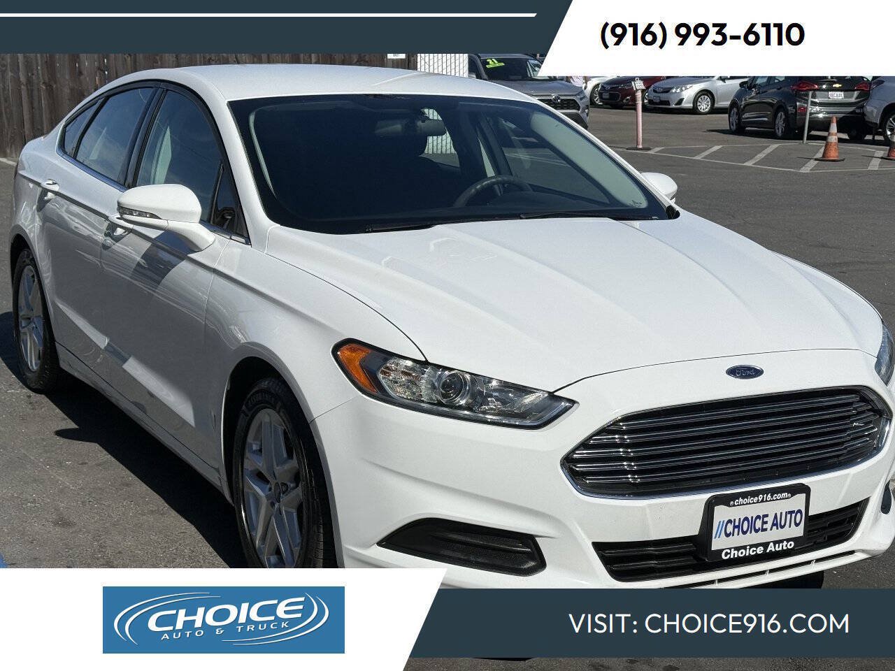 Used 2016 Ford Fusion SE FWD image 1