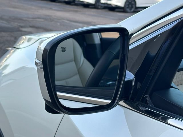 Certified 2023 Nissan Murano SL w/ SL Moonroof Package AWD/4WD image 11