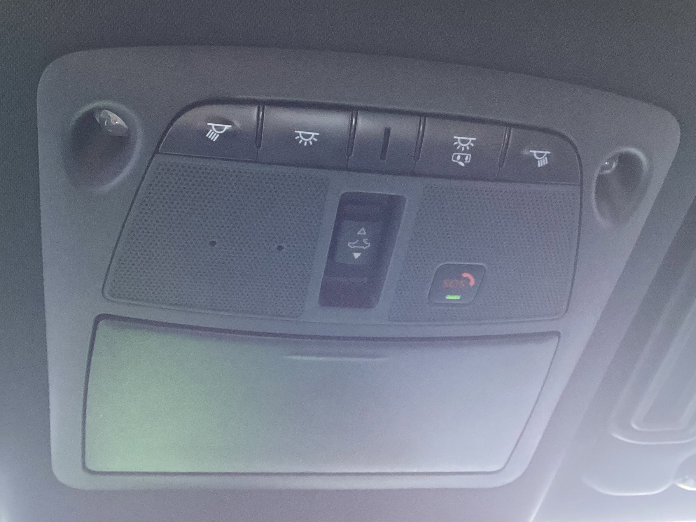 Used 2024 Nissan Armada Platinum w/ Captain's Chairs Package image 43