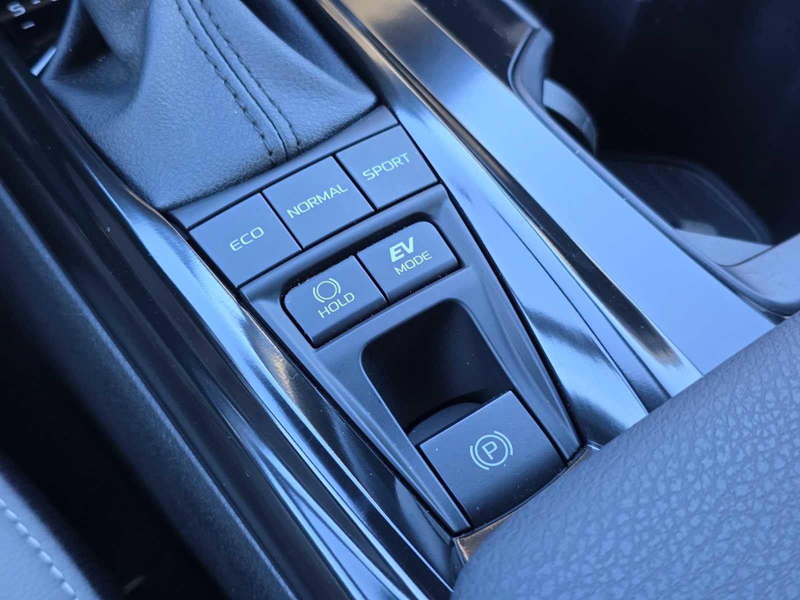 Certified 2025 Toyota Camry SE image 34