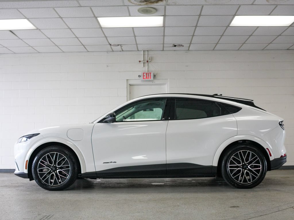 Used 2025 Ford Mustang Mach-E Premium AWD/4WD image 5