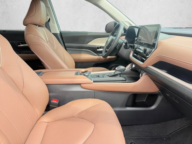New 2026 Toyota Grand Highlander AWD image 24