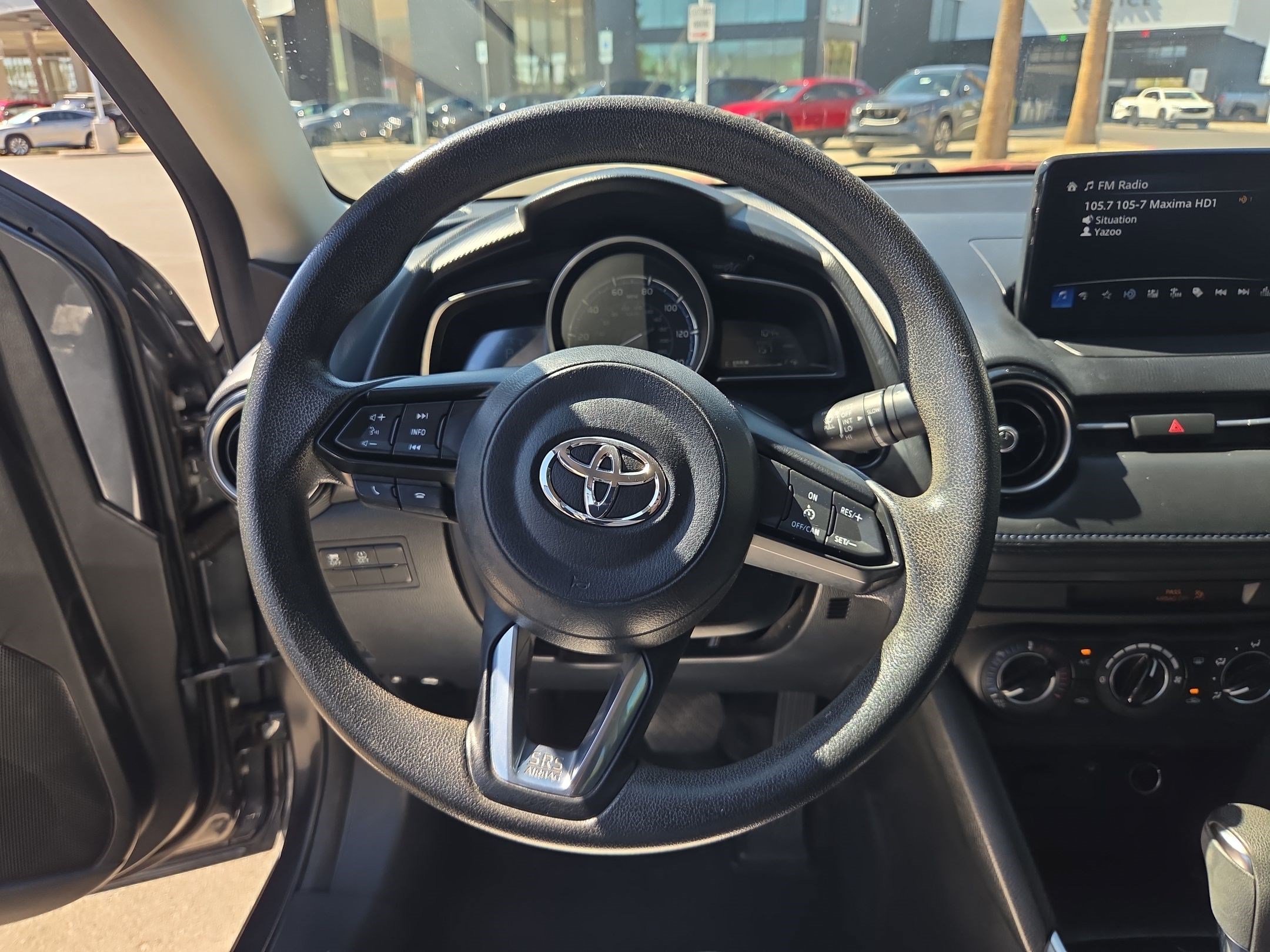Used 2020 Toyota Yaris LE FWD image 15