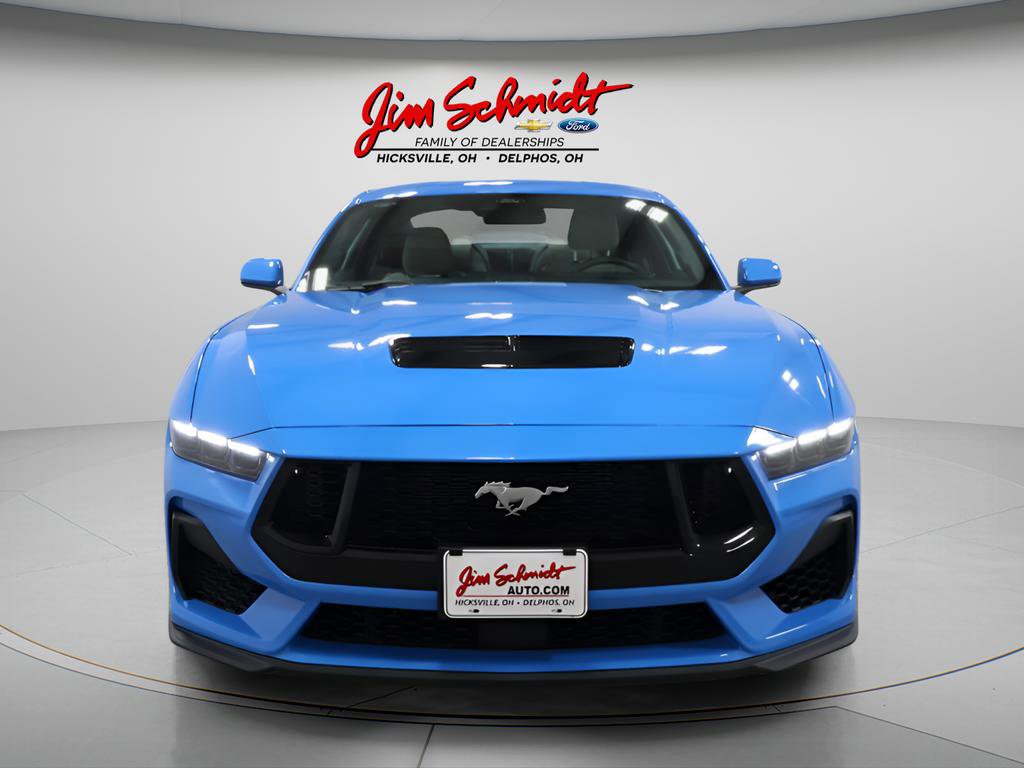 Used 2025 Ford Mustang GT Premium w/ GT Performance Package image 3