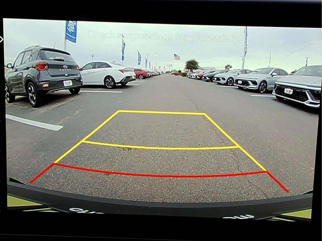 New 2026 Hyundai Kona SE image 15