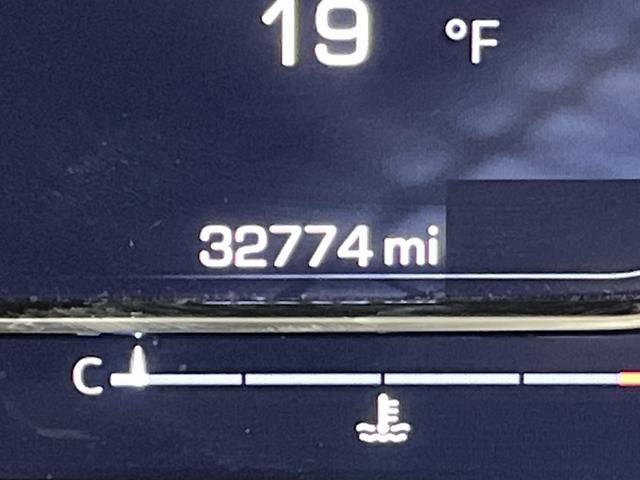 Used 2024 GMC Sierra 2500 Denali Ultimate w/ Snow Plow Prep/Camper Package image 6