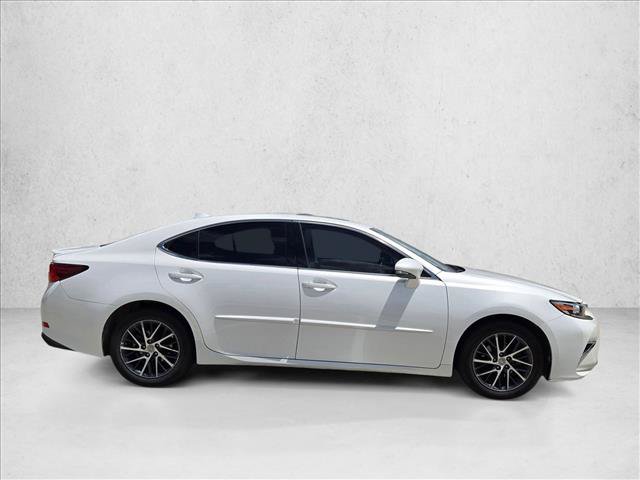 Used 2016 Lexus ES 350 w/ Premium Package w/Wood Trim FWD video 4