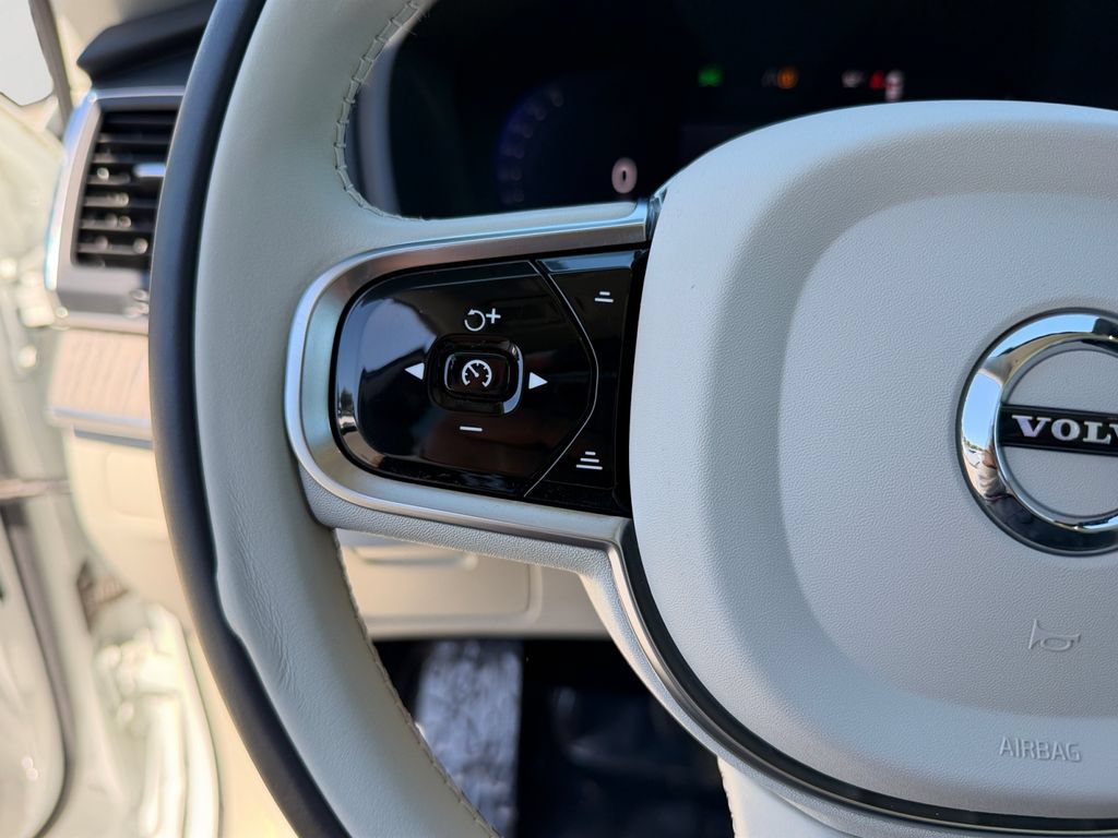 Certified 2023 Volvo XC90 B6 Core w/ Climate Package AWD/4WD image 20