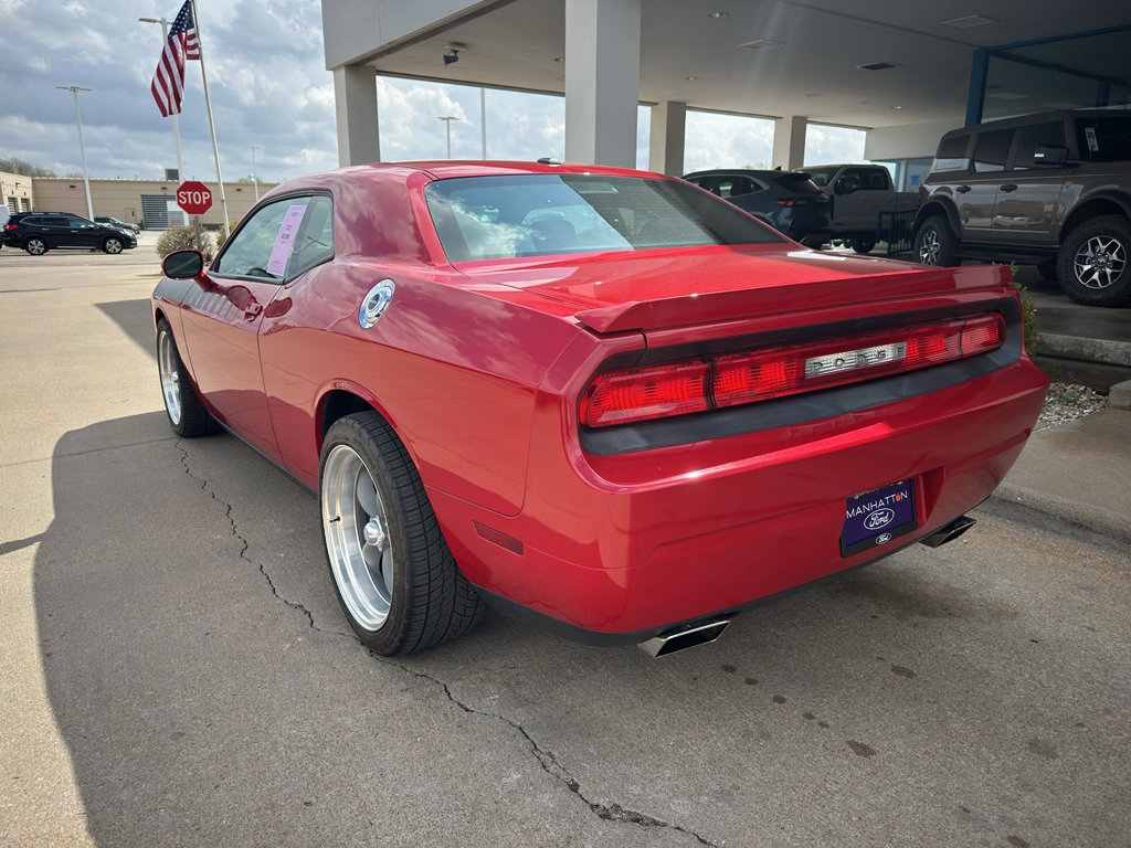 Used 2012 Dodge Challenger R/T image 6