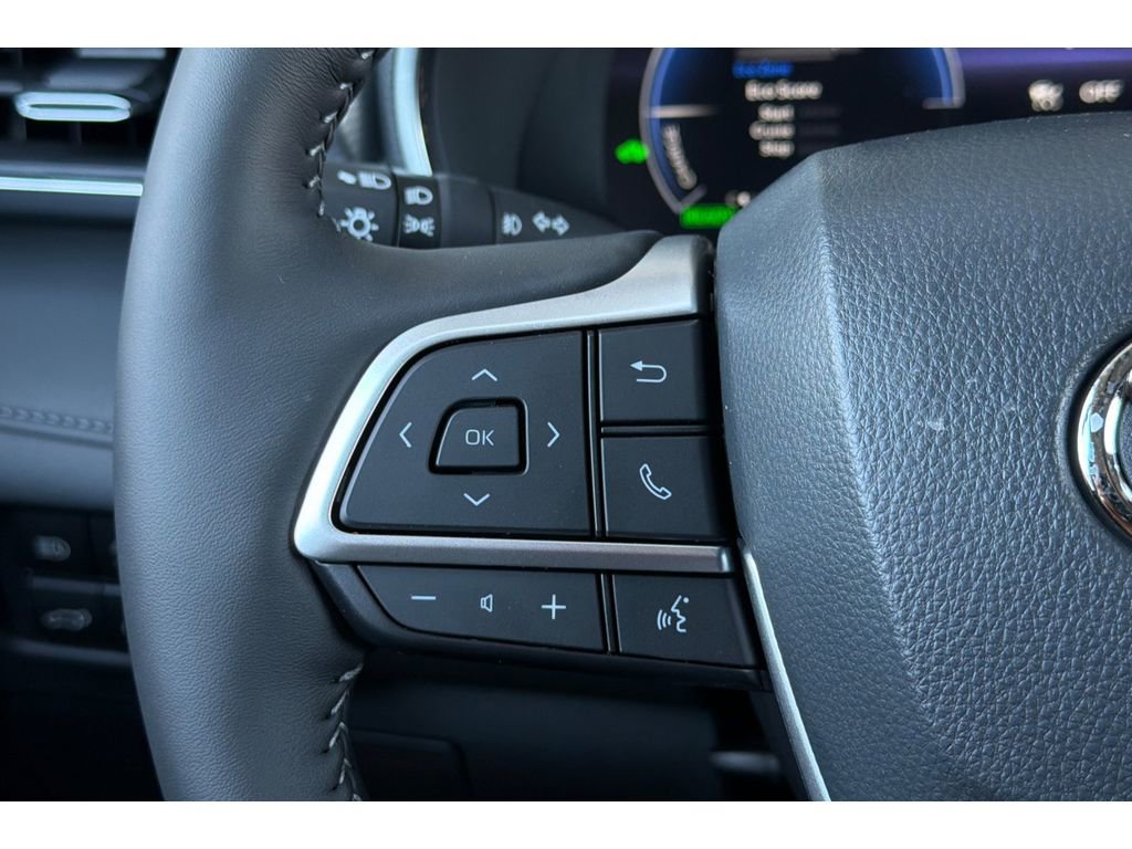 New 2026 Toyota Highlander Platinum AWD/4WD image 28