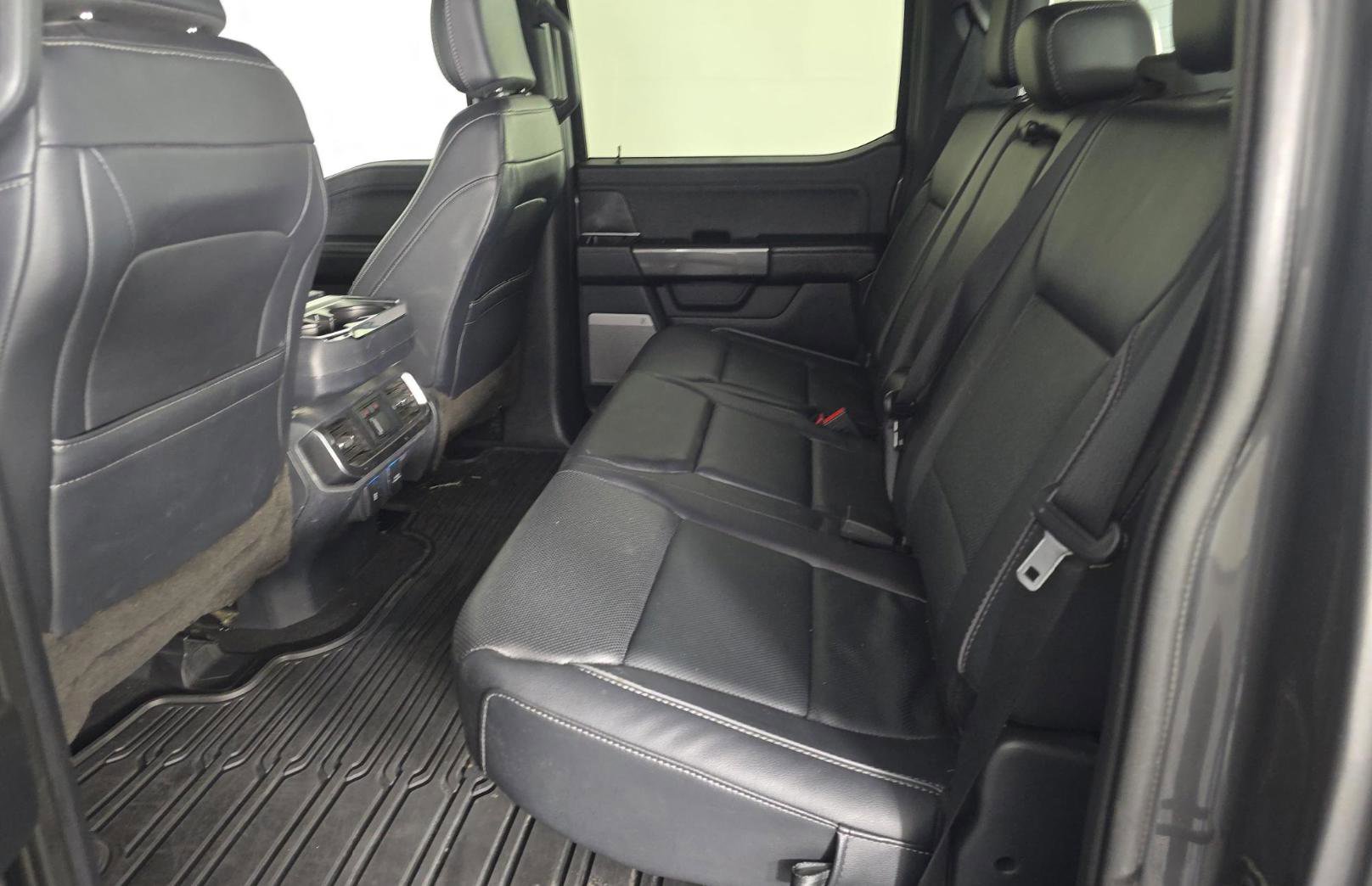 Used 2023 Ford F150 Lariat w/ Equipment Group 502A High image 17