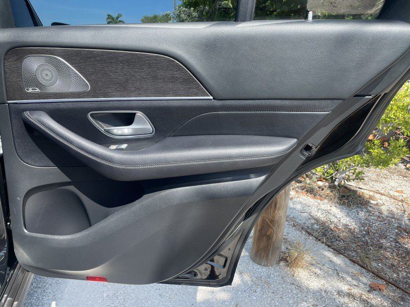 Used 2021 Mercedes-Benz GLE 350 4MATIC image 24