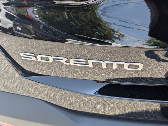 Used 2024 Kia Sorento SX image 12