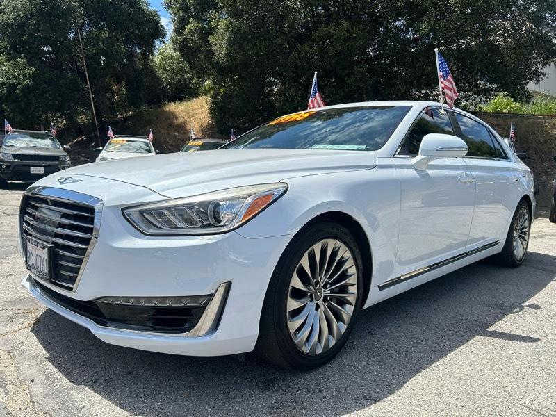 Used 2017 Genesis G90 3.3T Premium RWD image 1