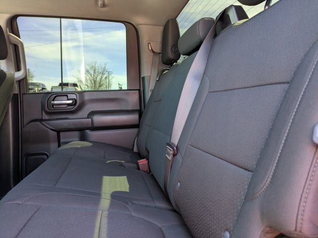 Used 2023 Chevrolet Silverado 2500 Custom w/ Custom Value Package image 15