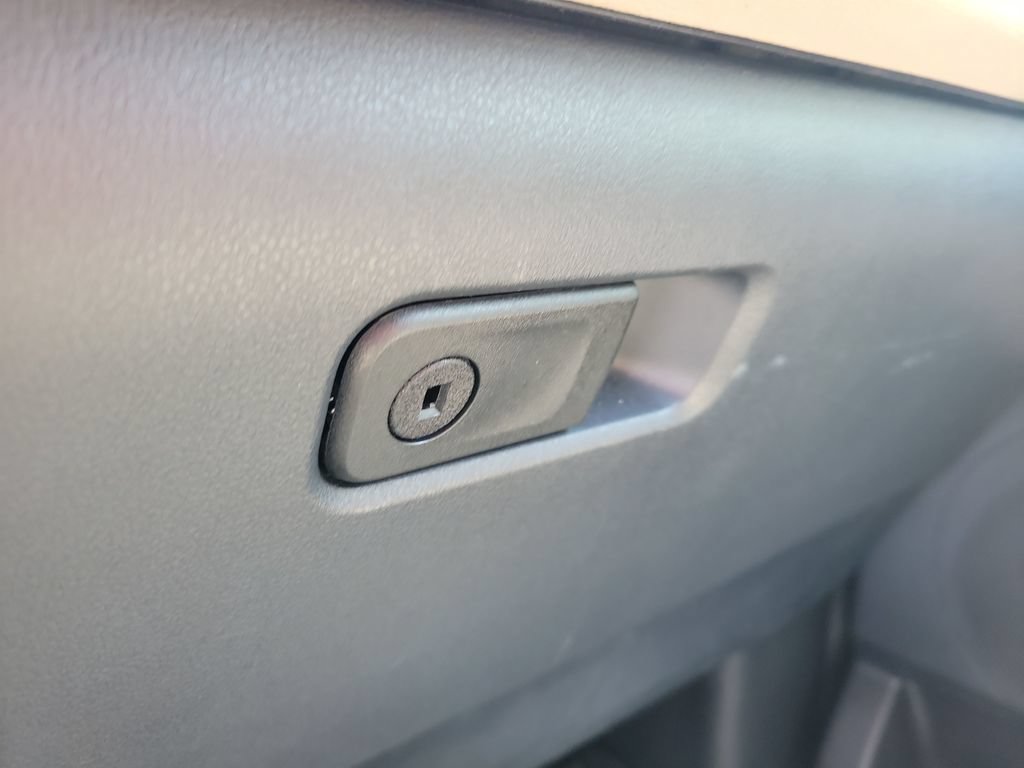 Used 2022 Ford Expedition Limited RWD image 41