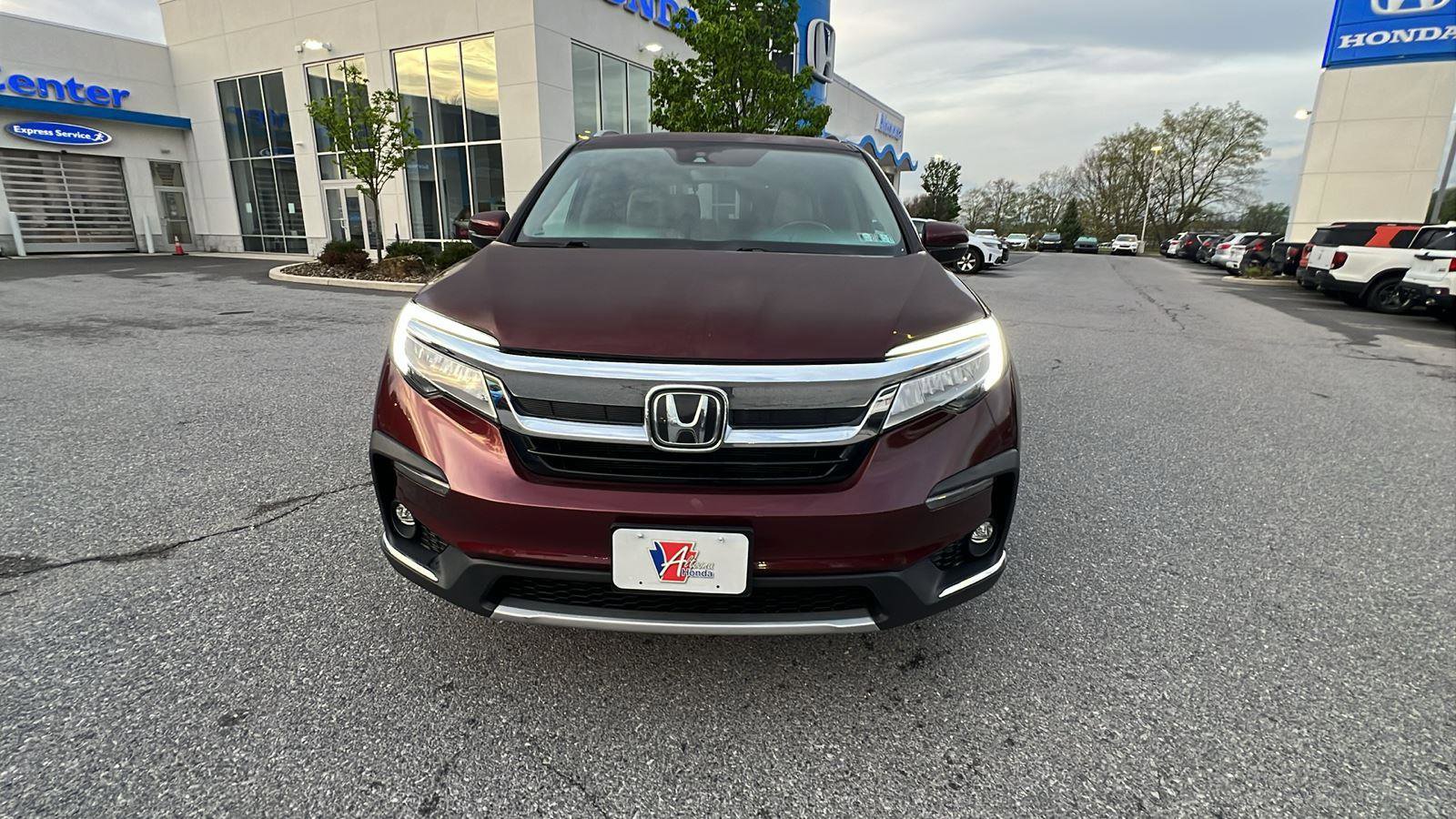 Used 2022 Honda Pilot Touring image 9