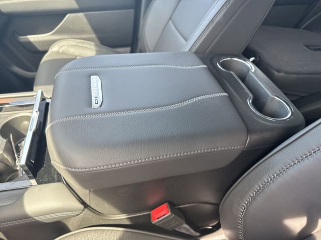 New 2026 GMC Yukon Denali w/ Denali Reserve Package image 21