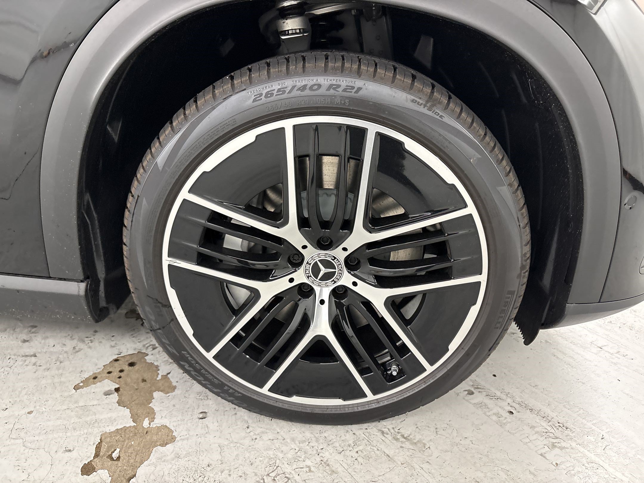 New 2026 Mercedes-Benz EQE 320 4MATIC SUV image 12
