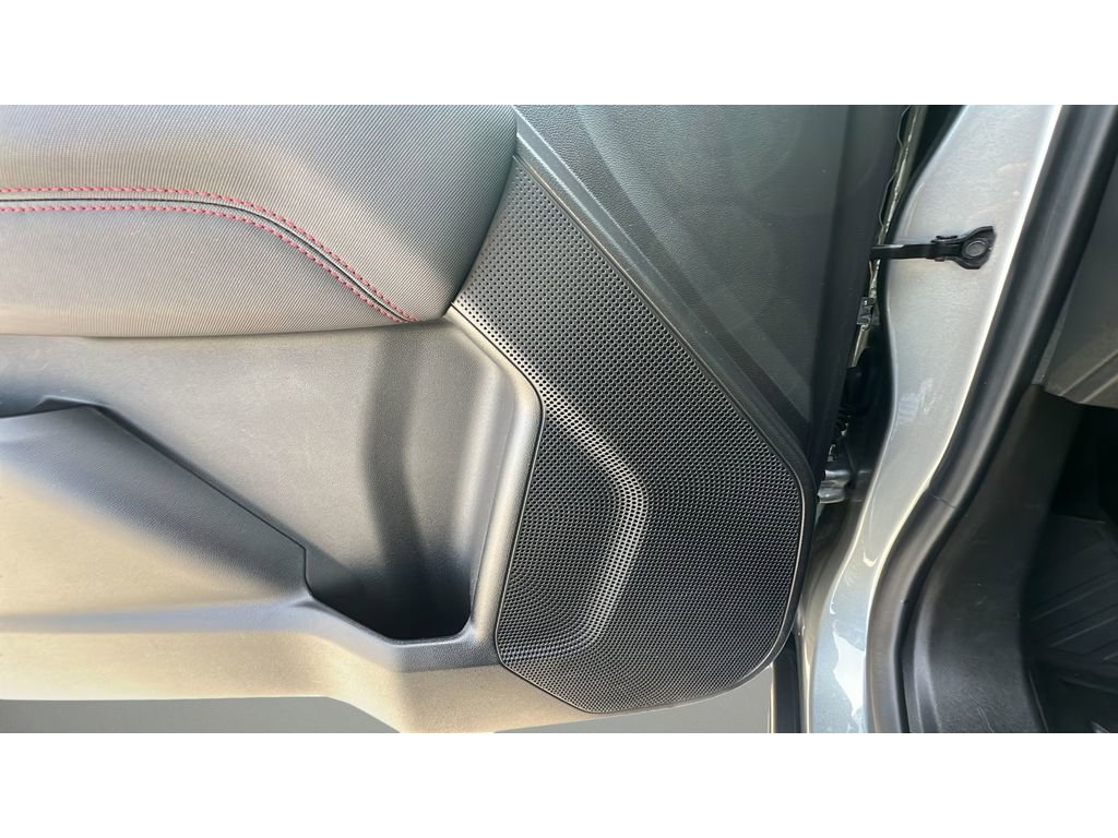 Used 2023 Chevrolet Colorado Z71 w/ Z71 Convenience Package 2 image 27