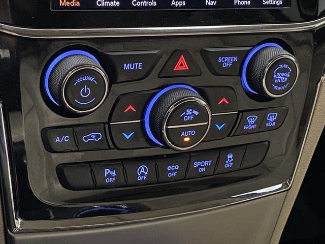 Used 2021 Jeep Grand Cherokee Limited w/ Luxury Group II image 28