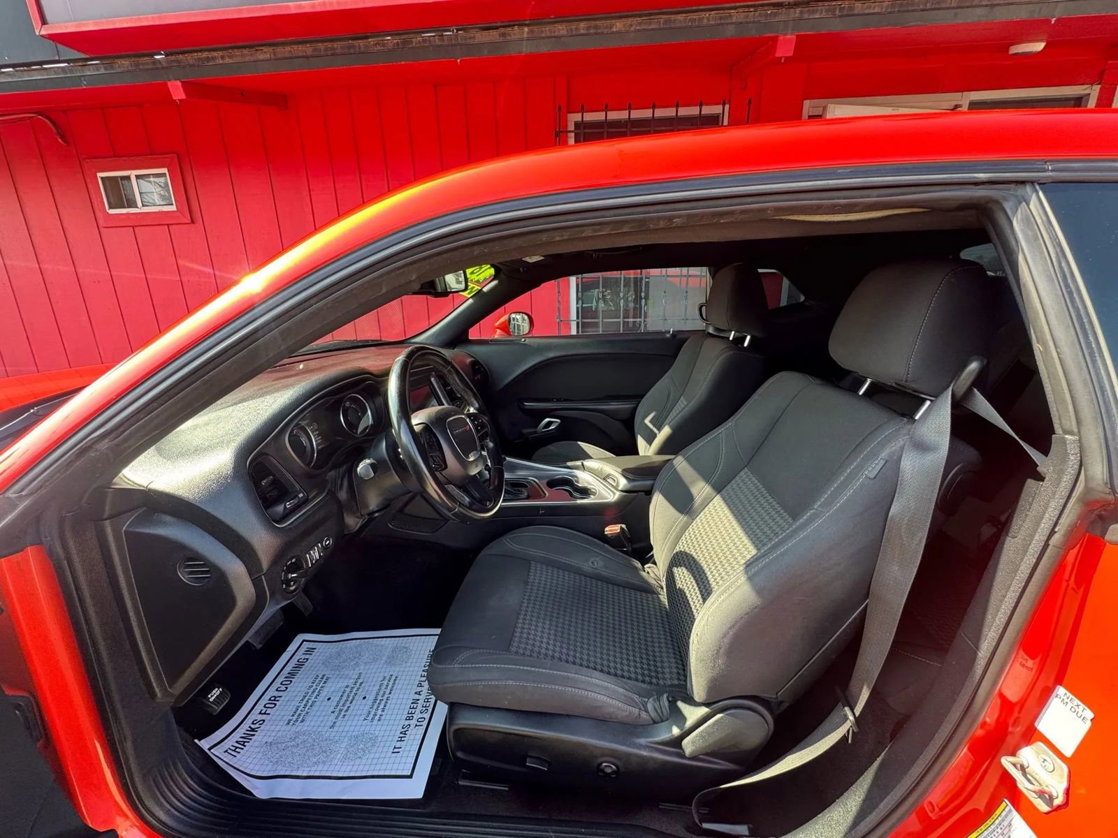 Used 2018 Dodge Challenger SXT image 10