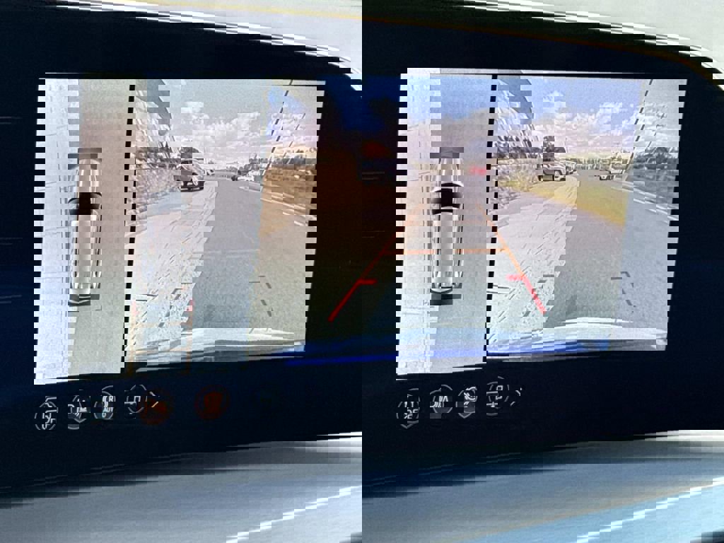 New 2026 Cadillac Vistiq Luxury image 12