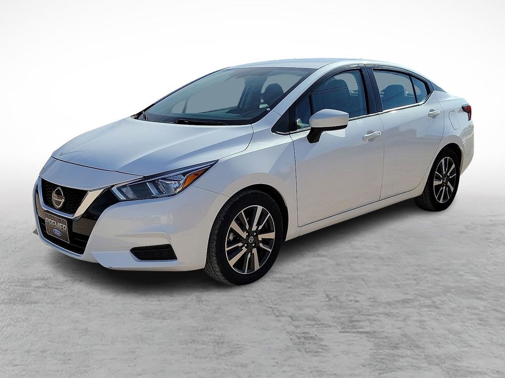 Used 2022 Nissan Versa SV FWD image 5
