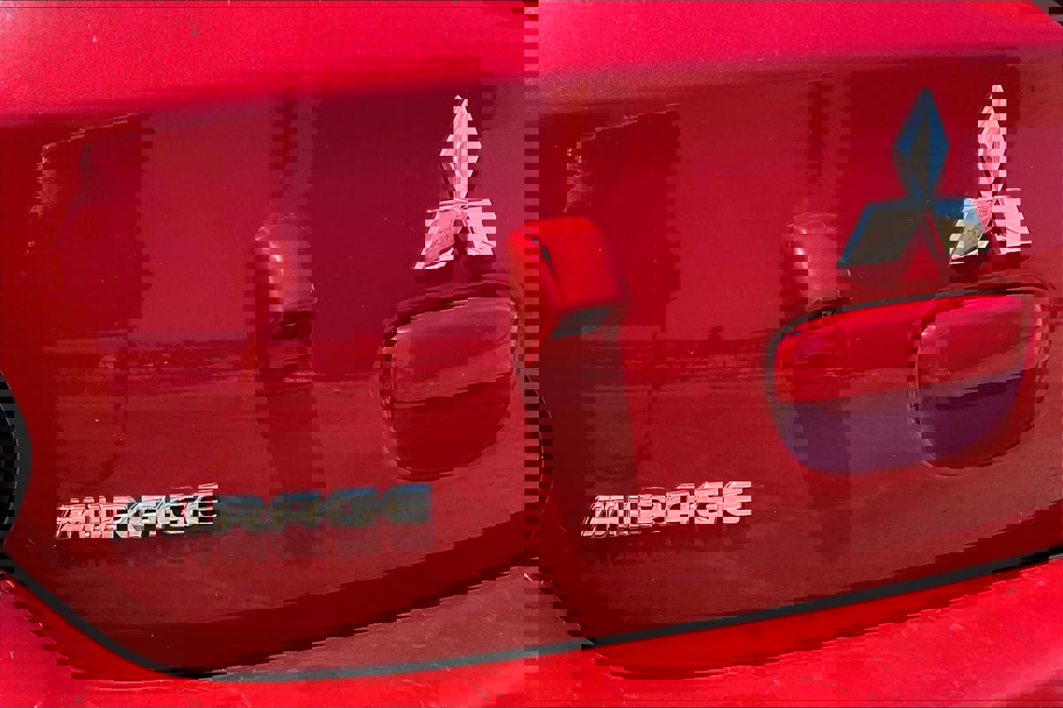 Used 2021 Mitsubishi Mirage ES image 8