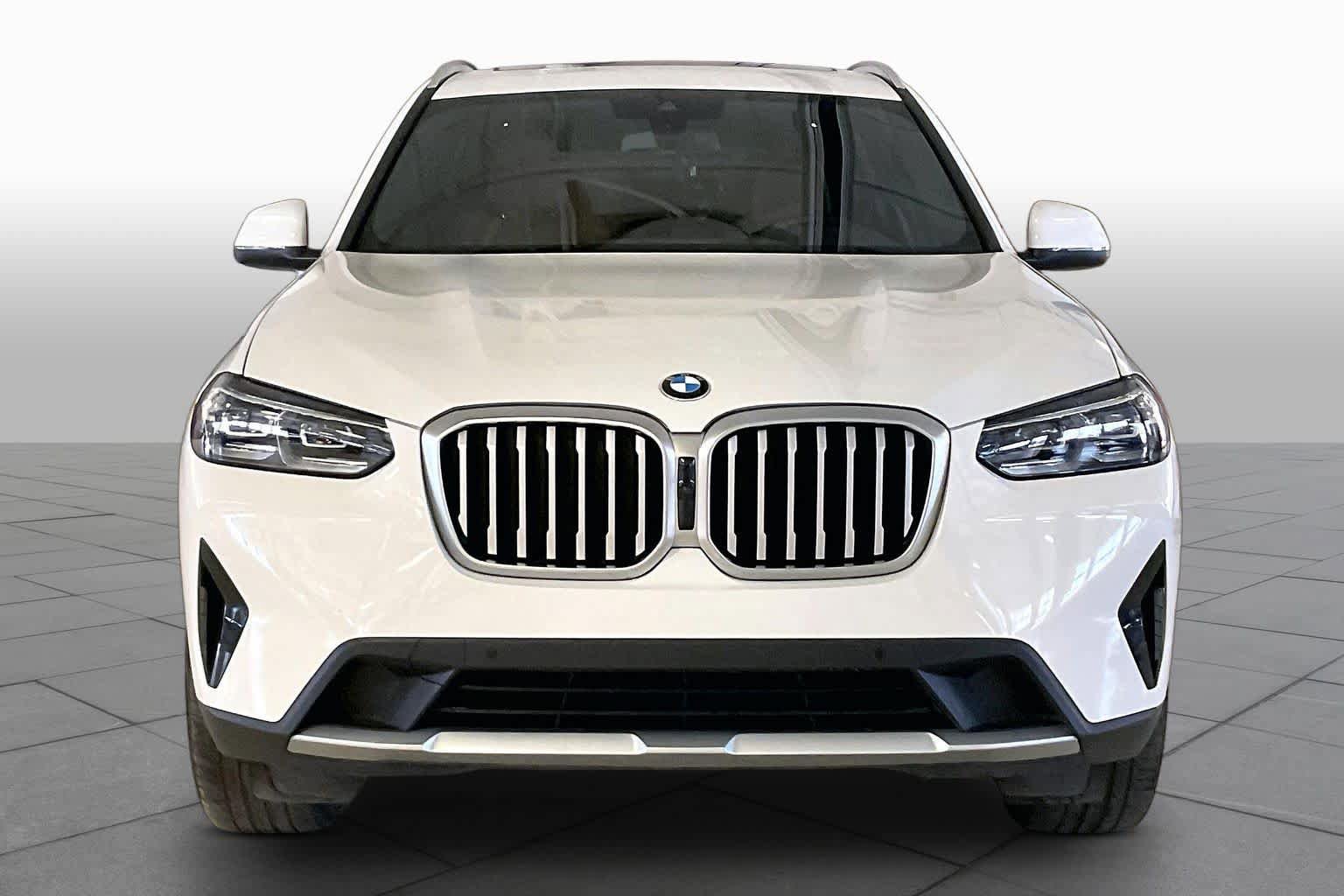 Certified 2024 BMW X3 xDrive30i w/ Convenience Package AWD/4WD image 3