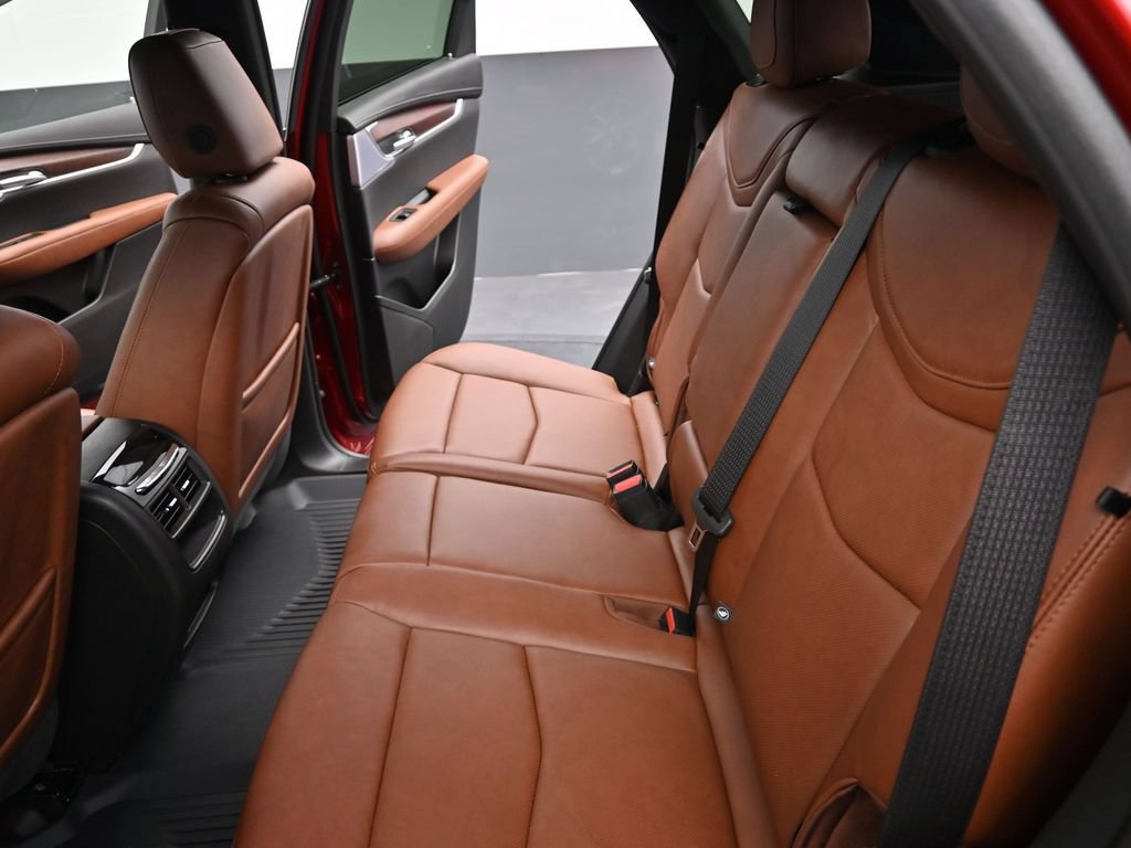 New 2026 Cadillac XT5 Premium Luxury w/ Driver Assist Package AWD/4WD image 16