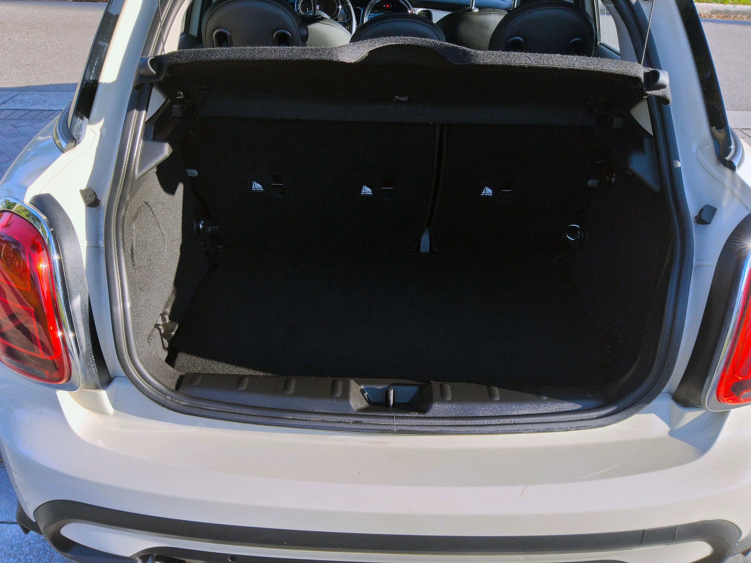 Used 2023 MINI Cooper 4-Door Hardtop FWD image 50