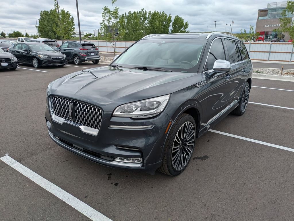 Used 2022 Lincoln Aviator Black Label w/ Dynamic Handling Package image 8
