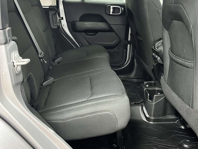 Used 2018 Jeep Wrangler Unlimited Sahara w/ LED Lighting Group image 21