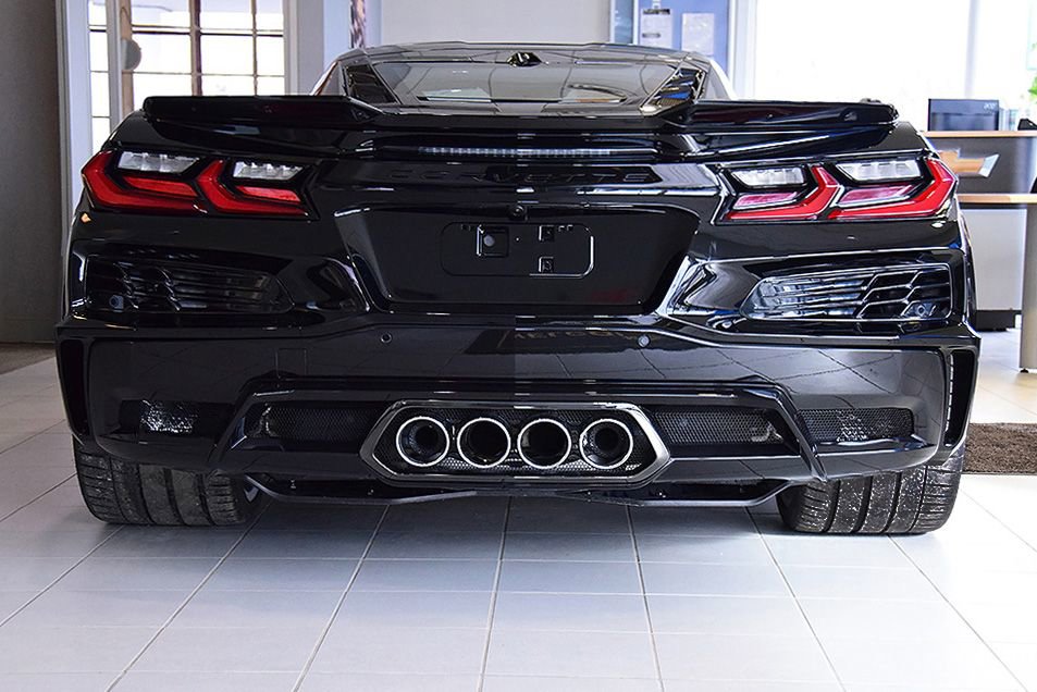 New 2026 Chevrolet Corvette Z06 RWD image 3