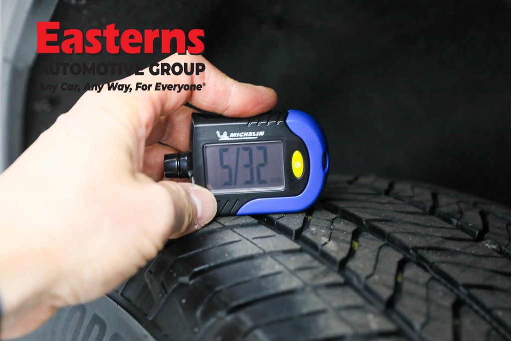 Used 2023 Chevrolet Traverse LS w/ Safety Package image 30