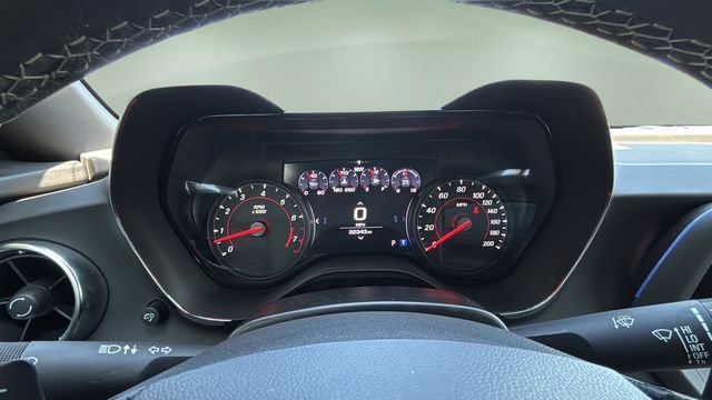 Used 2021 Chevrolet Camaro SS RWD image 16