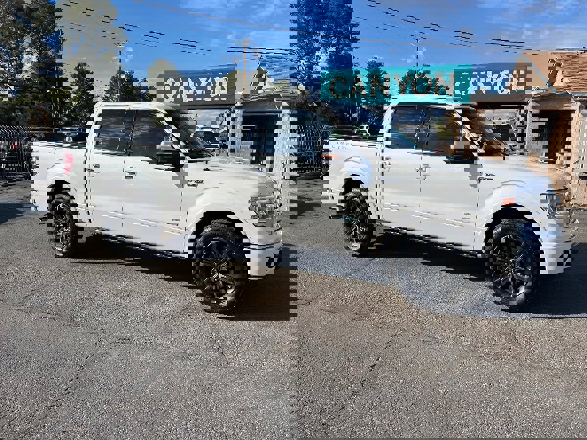 Used 2013 Ford F150 Limited image 2