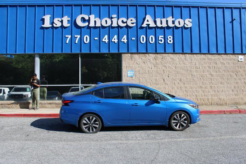 Used 2020 Nissan Versa SR image 18