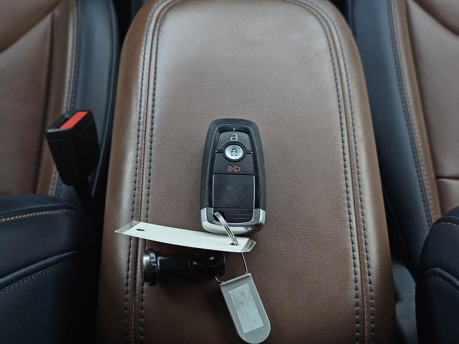 Used 2022 Ford Maverick Lariat image 34