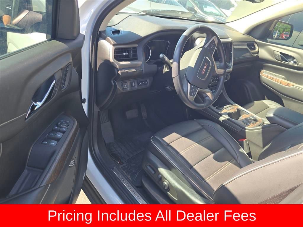 Used 2022 GMC Acadia Denali w/ Denali Ultimate Package FWD image 7