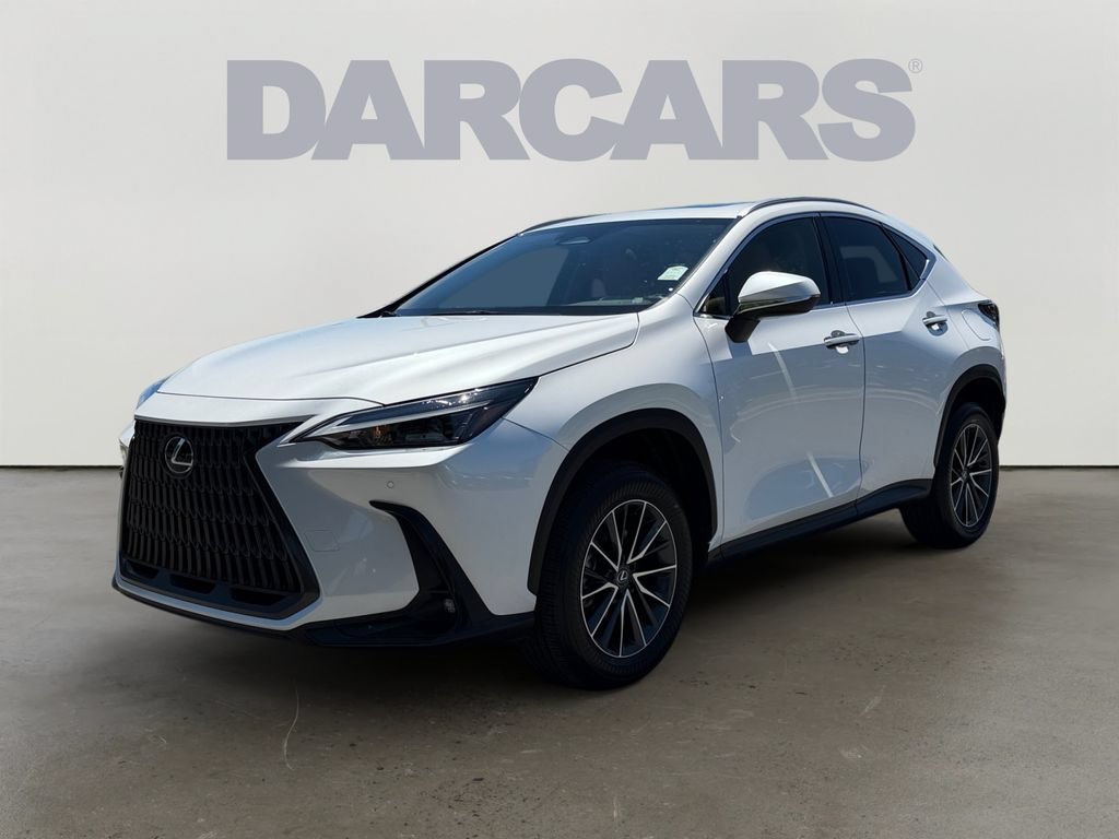 Used 2024 Lexus NX 250 FWD image 2