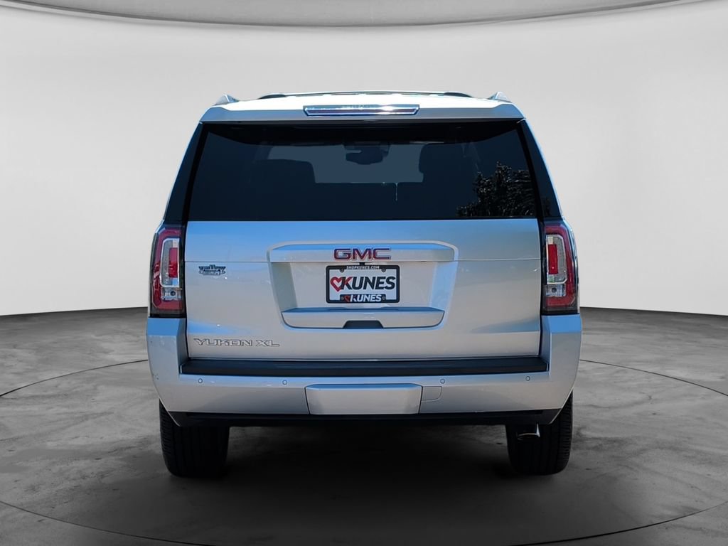 Used 2020 GMC Yukon XL SLT w/ Premium Edition AWD/4WD image 6