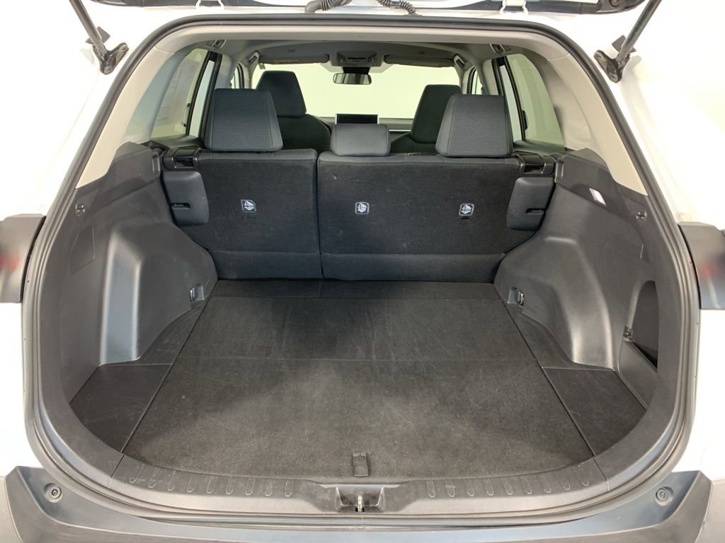 Used 2024 Toyota RAV4 LE image 13