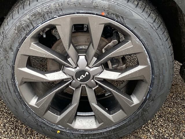 Used 2023 Kia Sorento X-Line EX image 32