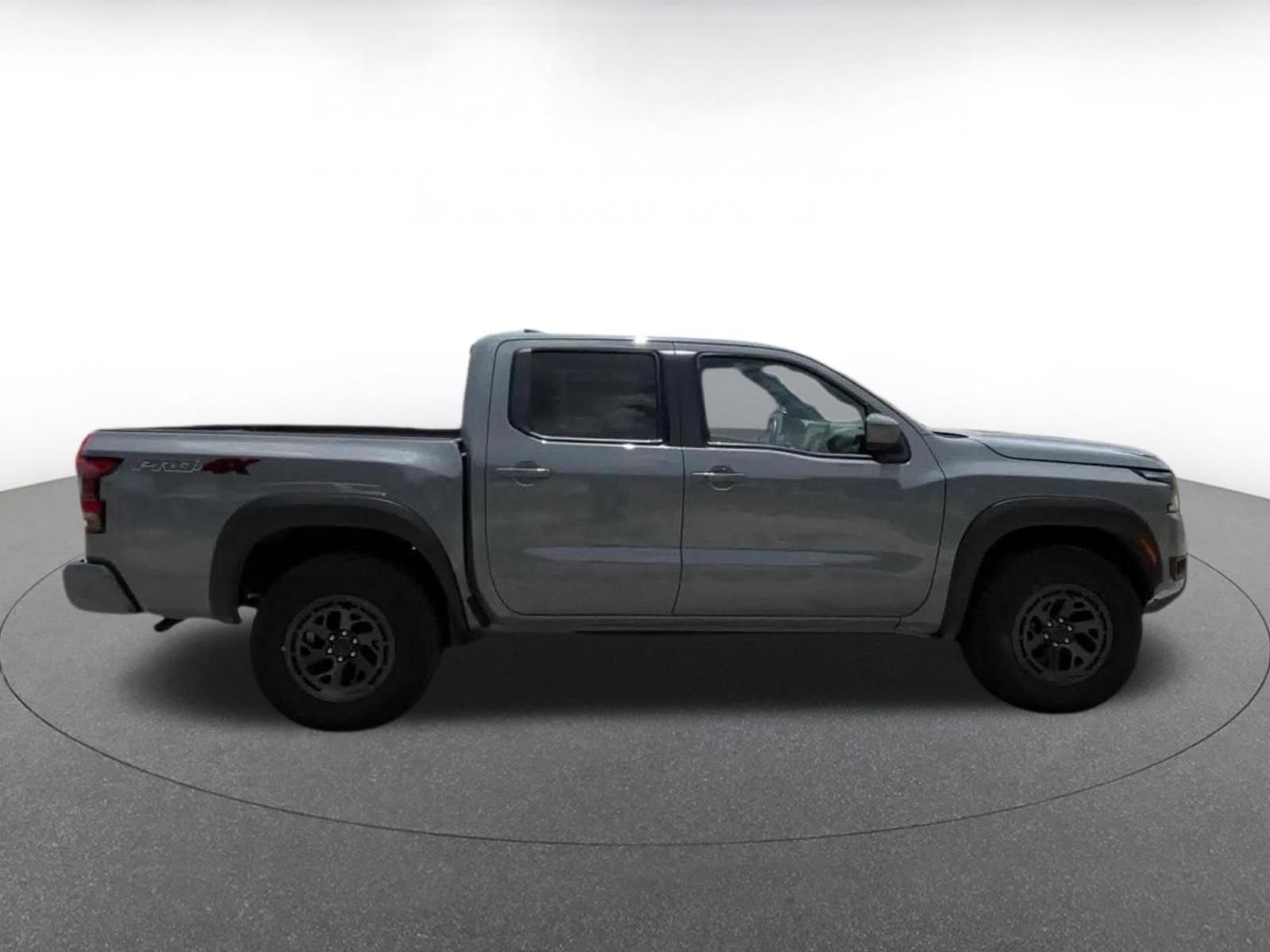 Used 2026 Nissan Frontier PRO-4X AWD/4WD image 16