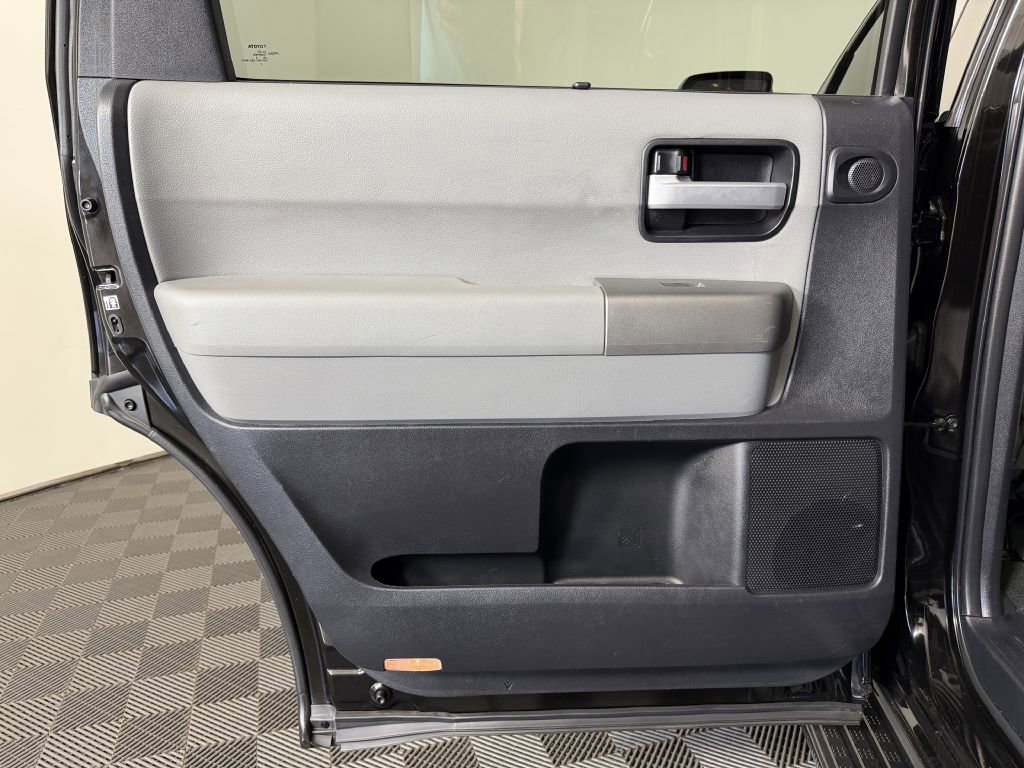 Used 2016 Toyota Sequoia Limited AWD/4WD image 20