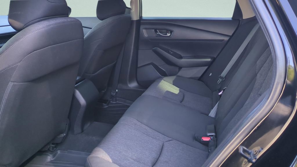 Used 2023 Honda Accord EX image 12