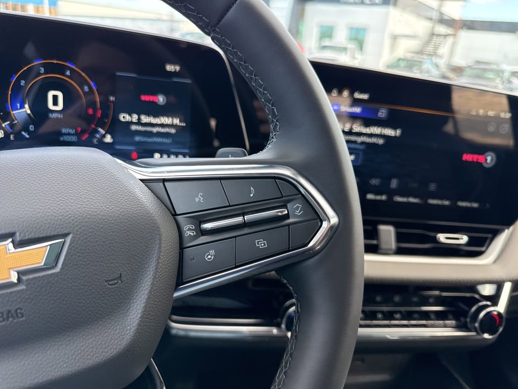 New 2026 Chevrolet Equinox LT w/ Convenience Package II image 16