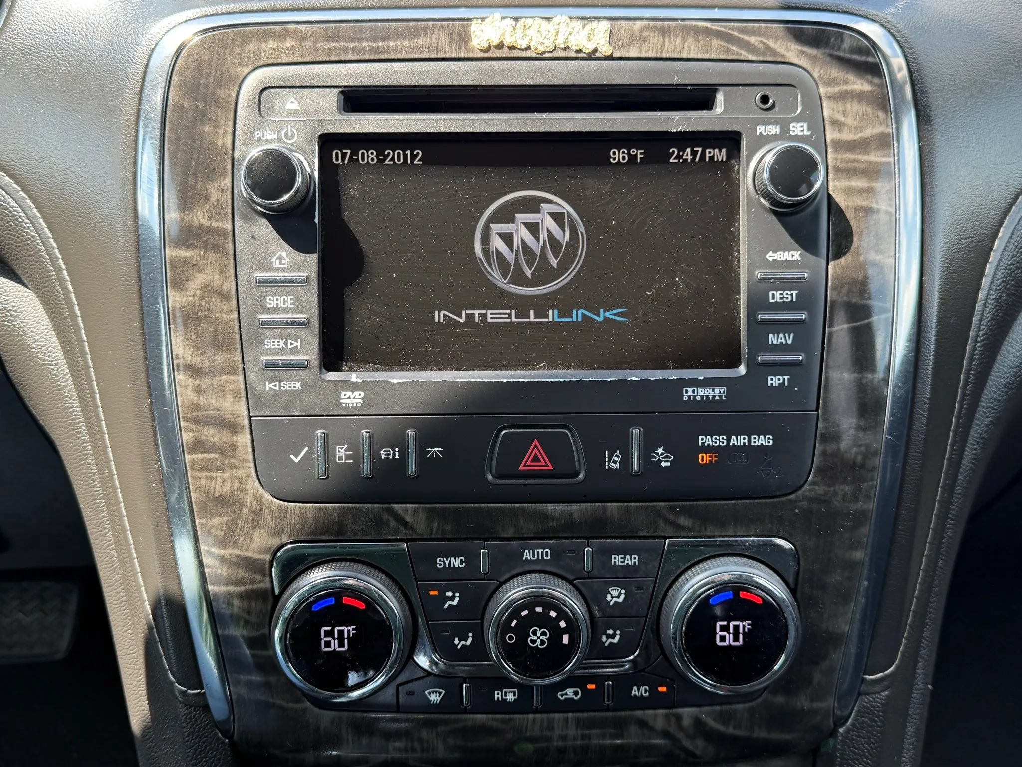 Used 2014 Buick Enclave Premium FWD image 26